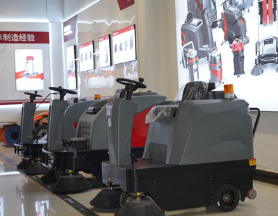 揚子掃地機在冬季使用注意事項